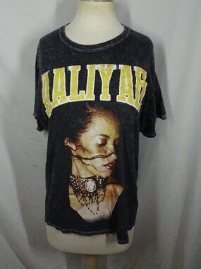 Aaliyah Women T-shirt Top Size 0X